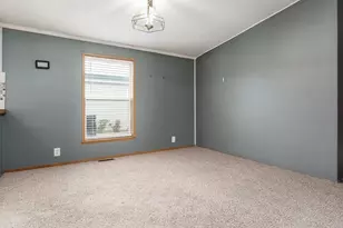 2231 Blossom Ln, Belvidere, IL 61008 - Photo 14