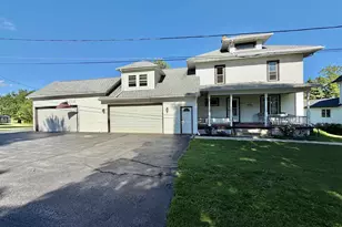 711 N Turner St, Davis, IL 61019 - Photo 2