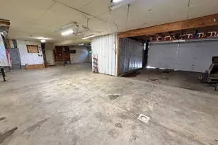 711 N Turner St, Davis, IL 61019 - Photo 40