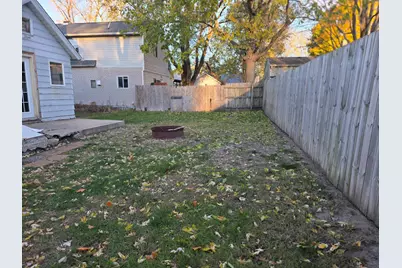1510 W 2nd Street, Dixon, IL 61021 - Photo 12