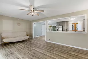 6231 Linden Ln, La Grange, IL 60525 - Photo 4