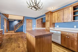 11516 E Loran Rd, Mount Carroll, IL 61053 - Photo 14