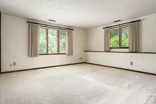 1610 Shaw Woods Dr, Rockford, IL 61107 - Photo 36