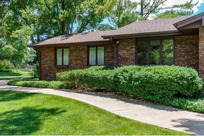 1610 Shaw Woods Drive, Rockford, IL 61107 - Photo 2