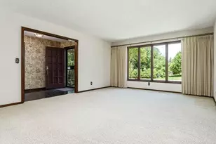 1610 Shaw Woods Dr, Rockford, IL 61107 - Photo 6