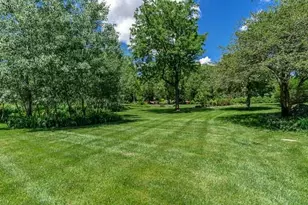 1610 Shaw Woods Dr, Rockford, IL 61107 - Photo 56