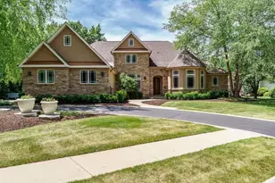 5352 Woodland Pond Ln, Loves Park, IL 61111 - Photo 1