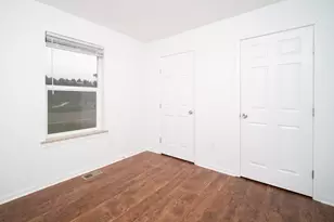 506 Scotts Army Trail, Belvidere, IL 61008 - Photo 8