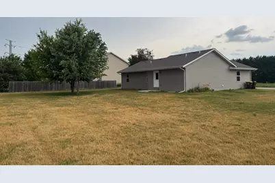 506 Scott's Army Trail, Belvidere, IL 61008 - Photo 16