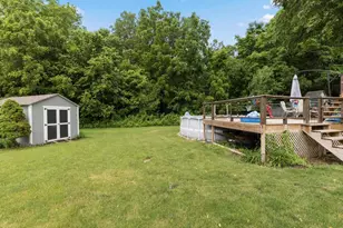 11202 Downing Ln, Roscoe, IL 61073 - Photo 16