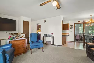 1996 Baintree Rd, Lake Summerset, IL 61019 - Photo 22