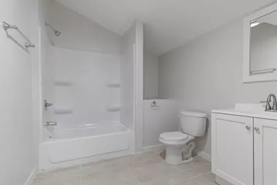 135 S 8th Street, South Beloit, IL 61080 - Photo 10