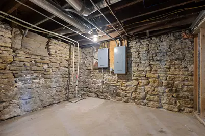 135 S 8th Street, South Beloit, IL 61080 - Photo 24