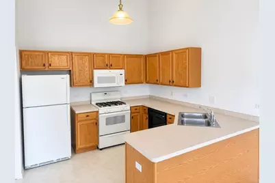 6582 Kristines Way, South Beloit, IL 61080 - Photo 10