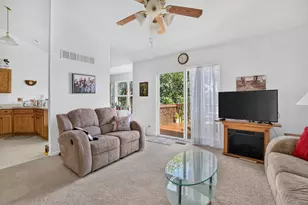 6582 Kristines Way, South Beloit, IL 61080 - Photo 6