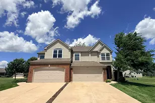 6582 Kristines Way, South Beloit, IL 61080 - Photo 2