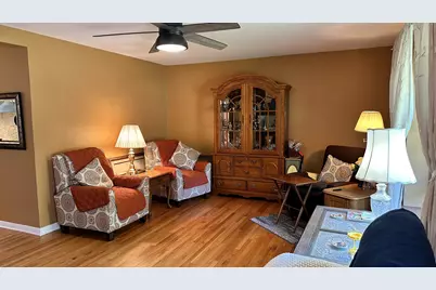 4612 Newcastle Roads, Rockford, IL 61108 - Photo 4