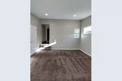 604 Frances Avenue, Loves Park, IL 61111 - Photo 10