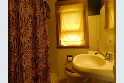 1421 Parkview Avenue, Rockford, IL 61107 - Photo 14