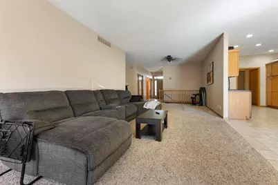 1512 Boulder Creek Court, Rockford, IL 61108 - Photo 6