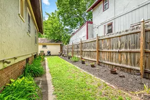238 Guard St, Rockford, IL 61103 - Photo 24