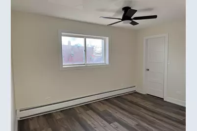 304 W Main Street, Genoa, IL 60135 - Photo 14