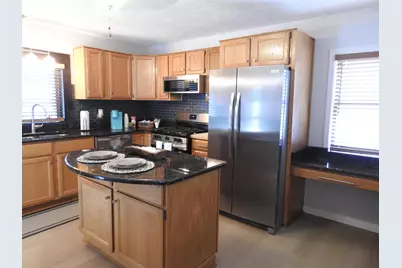 619 Loves Park Drive, Loves Park, IL 61111 - Photo 4