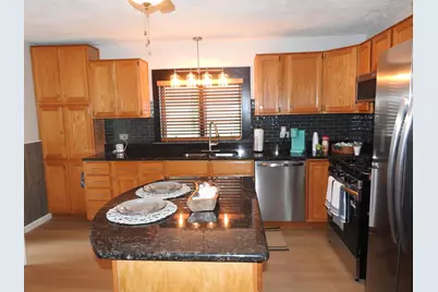 619 Loves Park Drive, Loves Park, IL 61111 - Photo 10