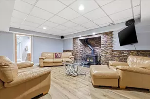 2105 N Elizabeth Scales Mound Rd, Elizabeth, IL 61028 - Photo 38