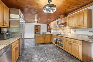 2105 N Elizabeth Scales Mound Rd, Elizabeth, IL 61028 - Photo 16