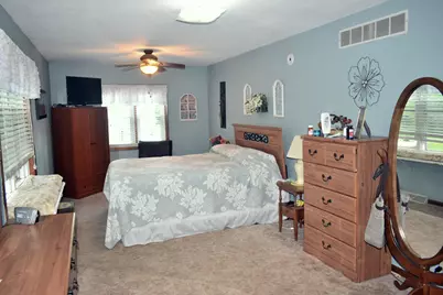 5337 N Main Street, Rockford, IL 61103 - Photo 8