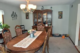 5337 N Main St, Rockford, IL 61103 - Photo 4