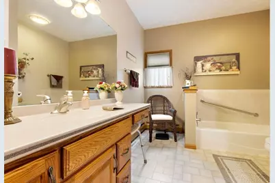 9974 Tybow Trail, Roscoe, IL 61073 - Photo 14