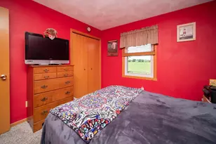 5885 Longest Dr, South Beloit, IL 61080 - Photo 18