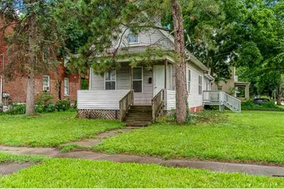 1803 8th Street, Rockford, IL 61104 - Photo 2