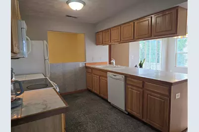 7716 Creek Bend, Rockford, IL 61114 - Photo 14