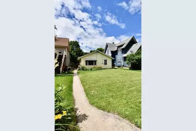 412 S 1st Street, Rockford, IL 61104 - Photo 4