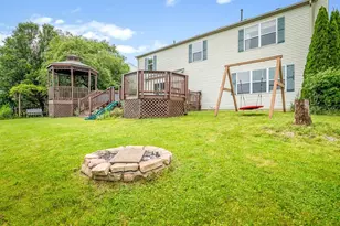 2625 E Winfield Ln, Belvidere, IL 61008 - Photo 60