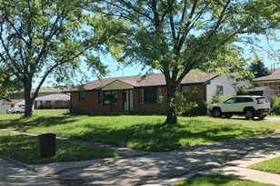 4610 Yale Dr, Rockford, IL 61109 - Photo 2