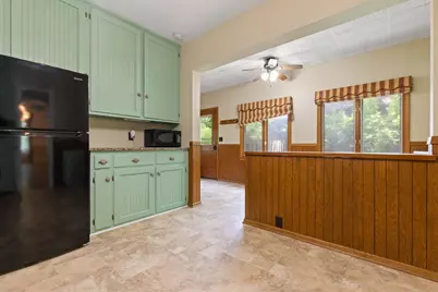 925 C Street, Rockford, IL 61107 - Photo 4
