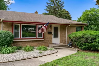 2703 19th Avenue, Rockford, IL 61108 - Photo 4