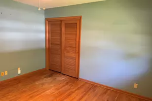 1894 N Ridge Dr, Freeport, IL 61032 - Photo 12