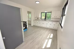 2020 N Rockton Ave, Rockford, IL 61103 - Photo 6