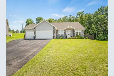 4348 Woodcliff Lane, Roscoe, IL 61073 - Photo 2