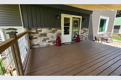 7808 E Brick School Road, Rock City, IL 61070 - Photo 8