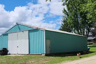 7808 E Brick School Rd, Rock City, IL 61070 - Photo 4