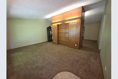 4463 Adele Street, Roscoe, IL 61073 - Photo 6