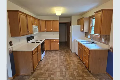 4150 Riverwood Drive, Loves Park, IL 61111 - Photo 6
