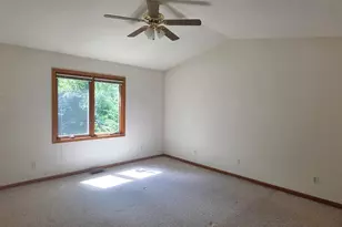 4150 Riverwood Dr, Loves Park, IL 61111 - Photo 10