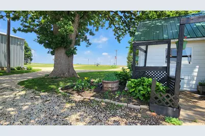 8999 Centerville Road, Capron, IL 61012 - Photo 60